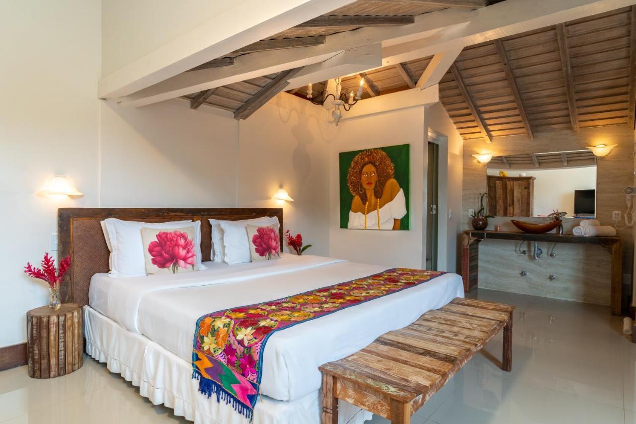 Le Village Boutique